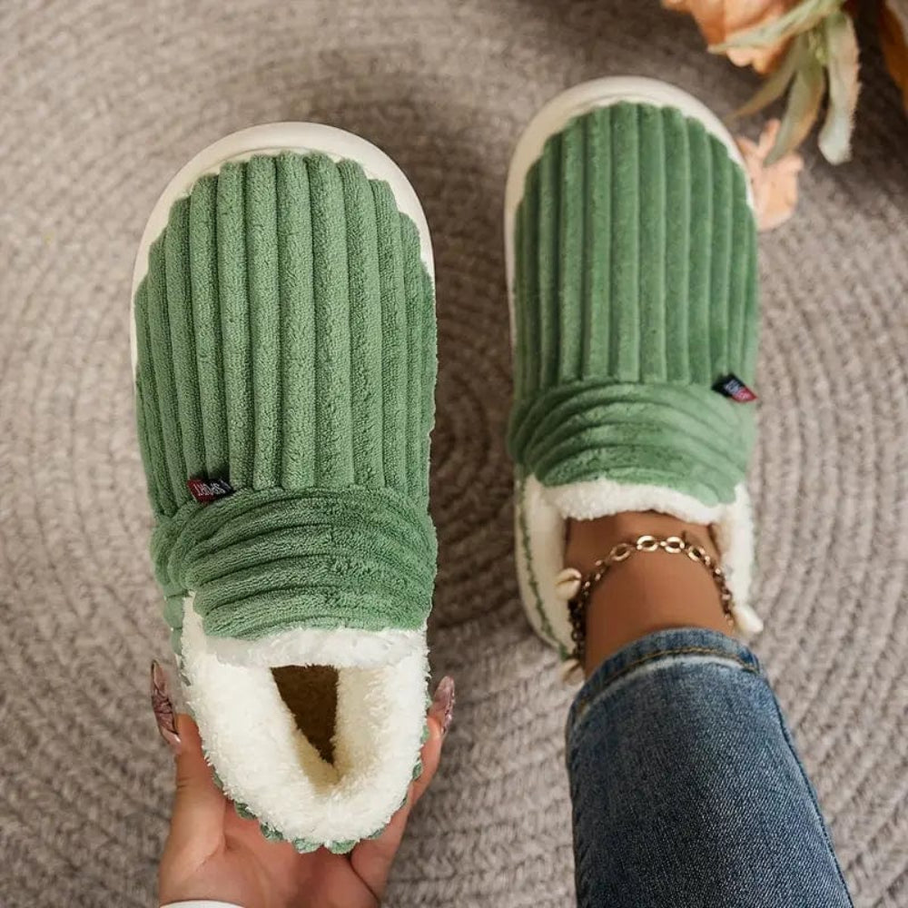 Unisex Winter Slippers Cozy Soft Warmth Non-Slip Sole Family Friendly 0