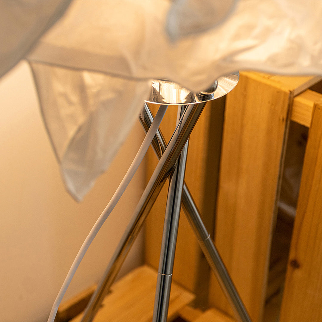 VeliGlow - Unieke Tafellamp met Wolkachtig Design