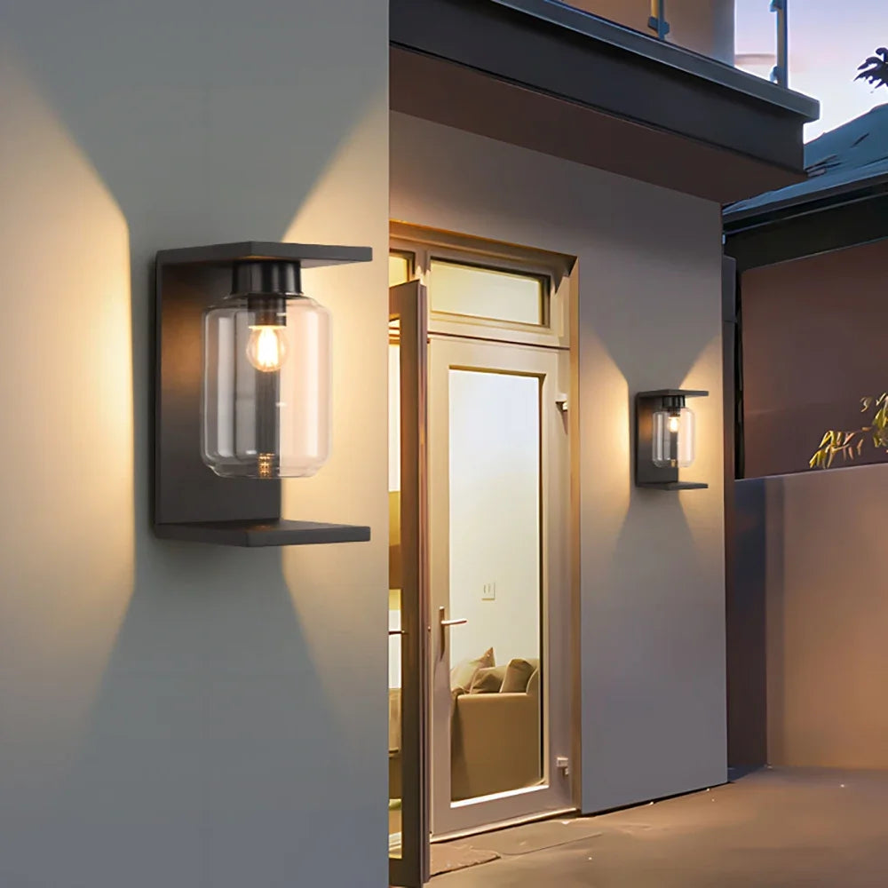 SolarClassic – Classic Solar Wall Lamp – Weatherproof & Energy-Efficient Outdoor Lighting