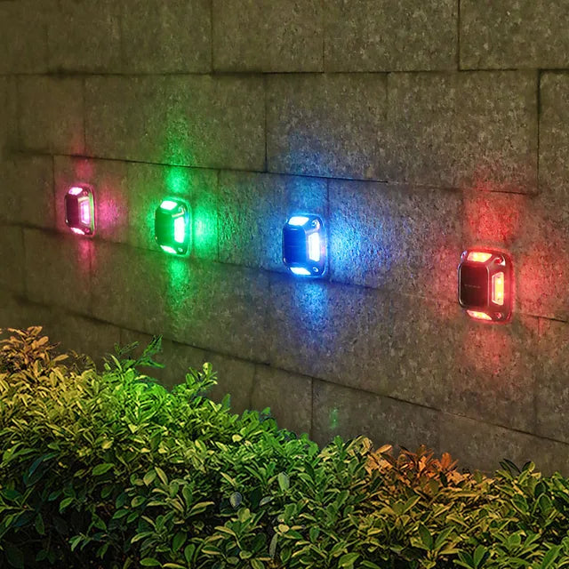 SolarGlow - Illuminazione Solare a LED Resistente alle Intemperie, a Risparmio Energetico e di Stile