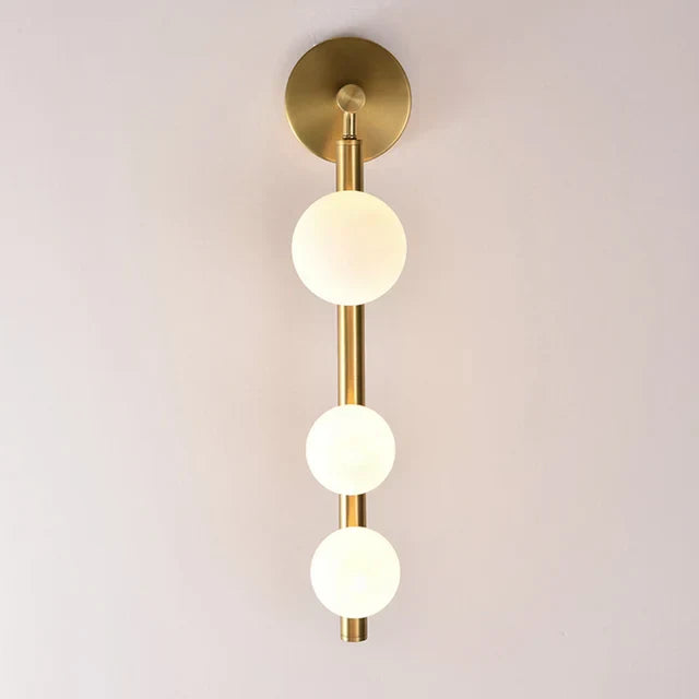 GoldenSphere - Lámpara de pared dorada moderna con esferas de vidrio