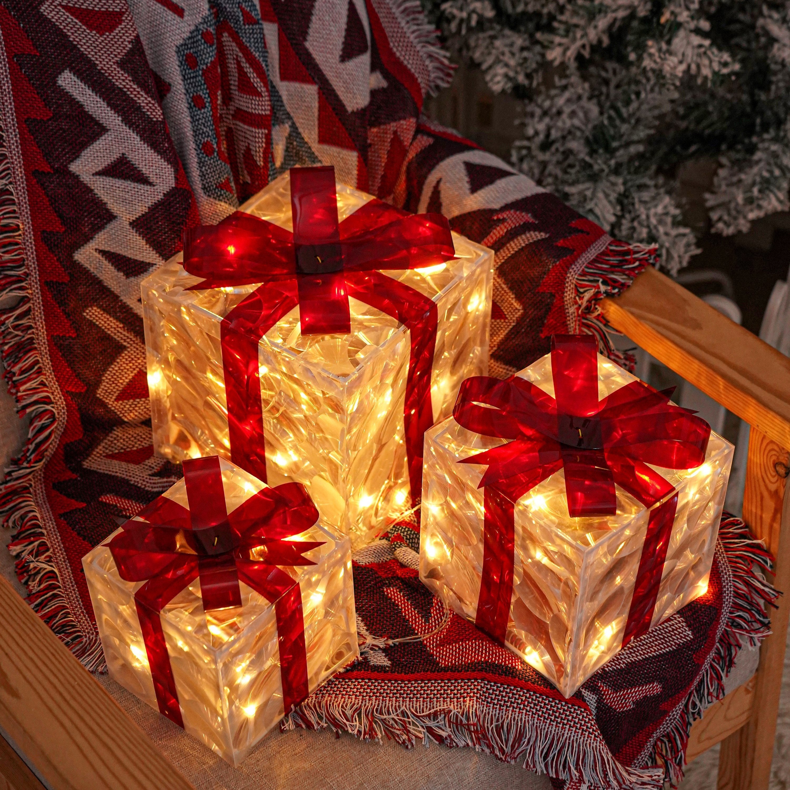 CadeauLicht - Set van 3 Verlichte Kerstcadeaudozen met Rode Strik