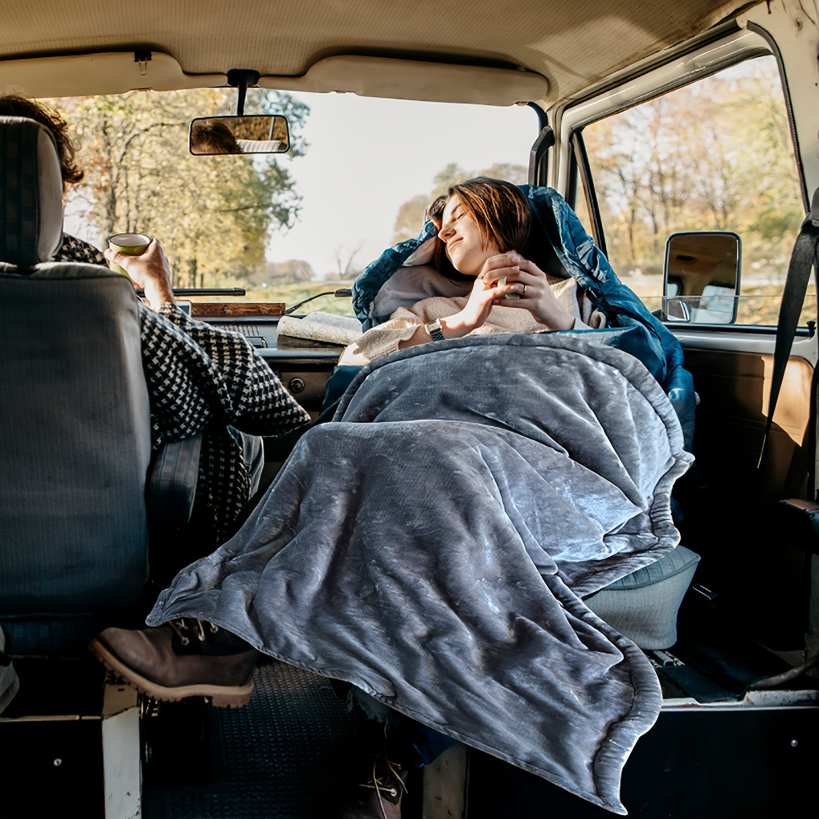 Coperta Riscaldata per Auto - Coperta Elettrica 12V per Auto, Camion, SUV o Camper - Morbida Coperta in Flanella con Protezione da Surriscaldamento