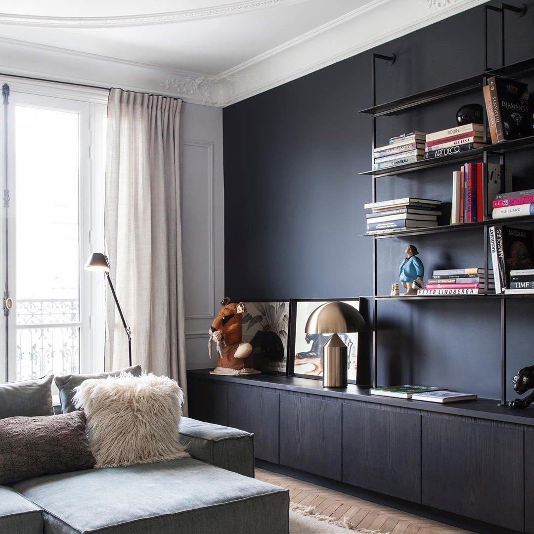 Lámpara de mesa metálica Luna - Iluminación moderna