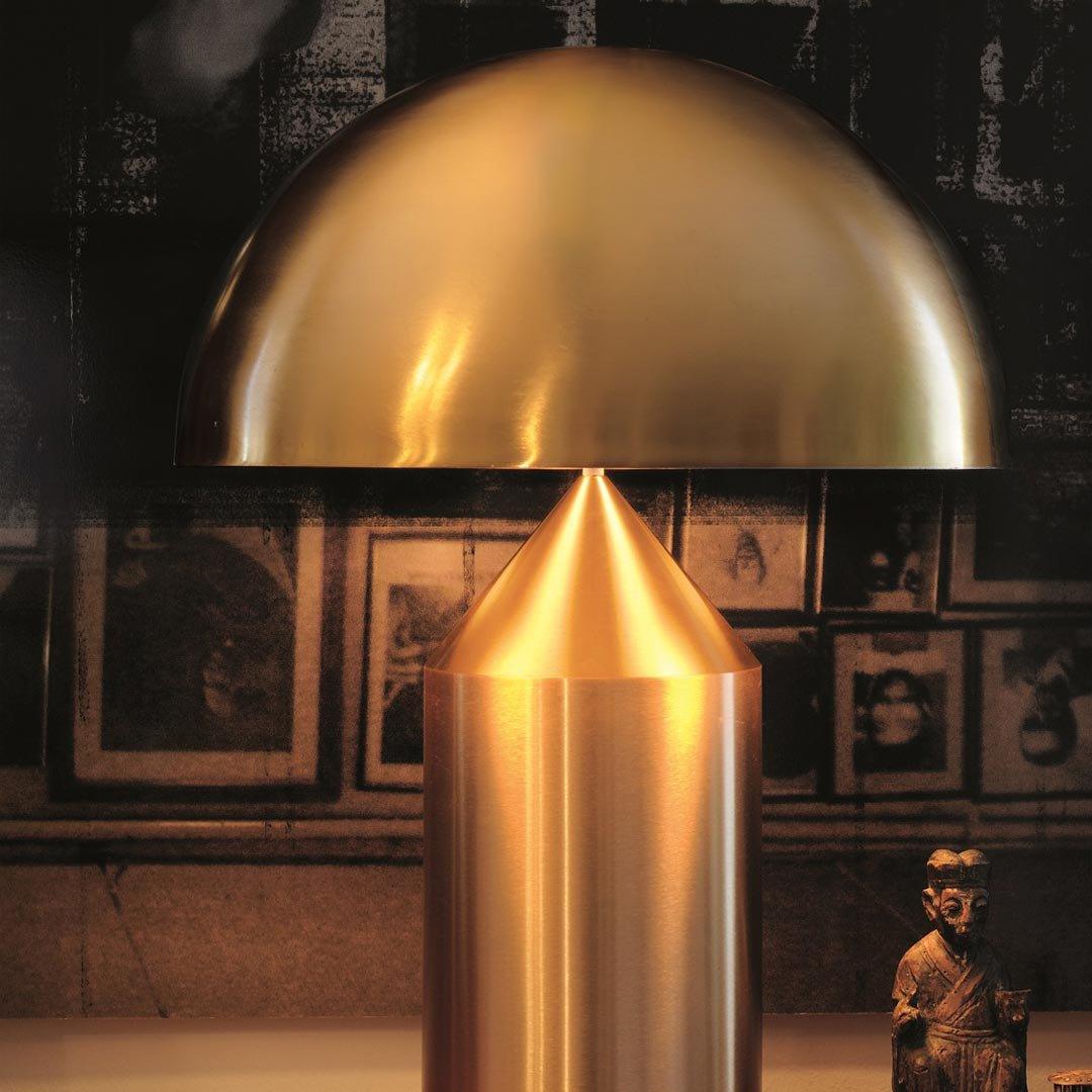 Lámpara de mesa metálica Luna - Iluminación moderna