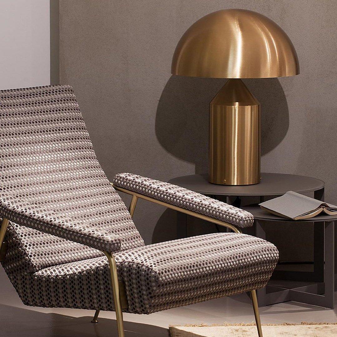 Lámpara de mesa metálica Luna - Iluminación moderna