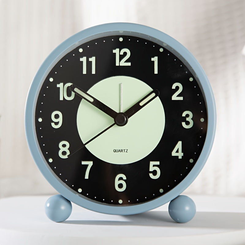 EleganceMetal - Chique Metalen Wekker met Zacht Nachtlampje