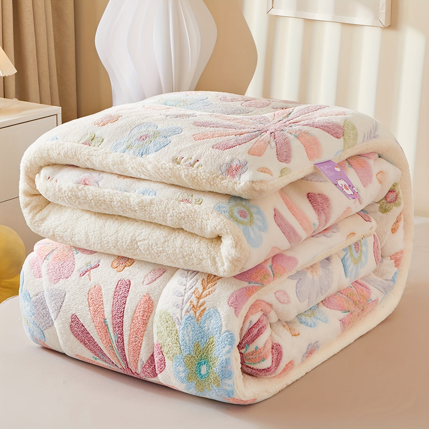 Soft Floral Fleece Winter Duvet – Warm Polyester Cover for Autumn and Winter, Suitable for Bedrooms and Guest Rooms