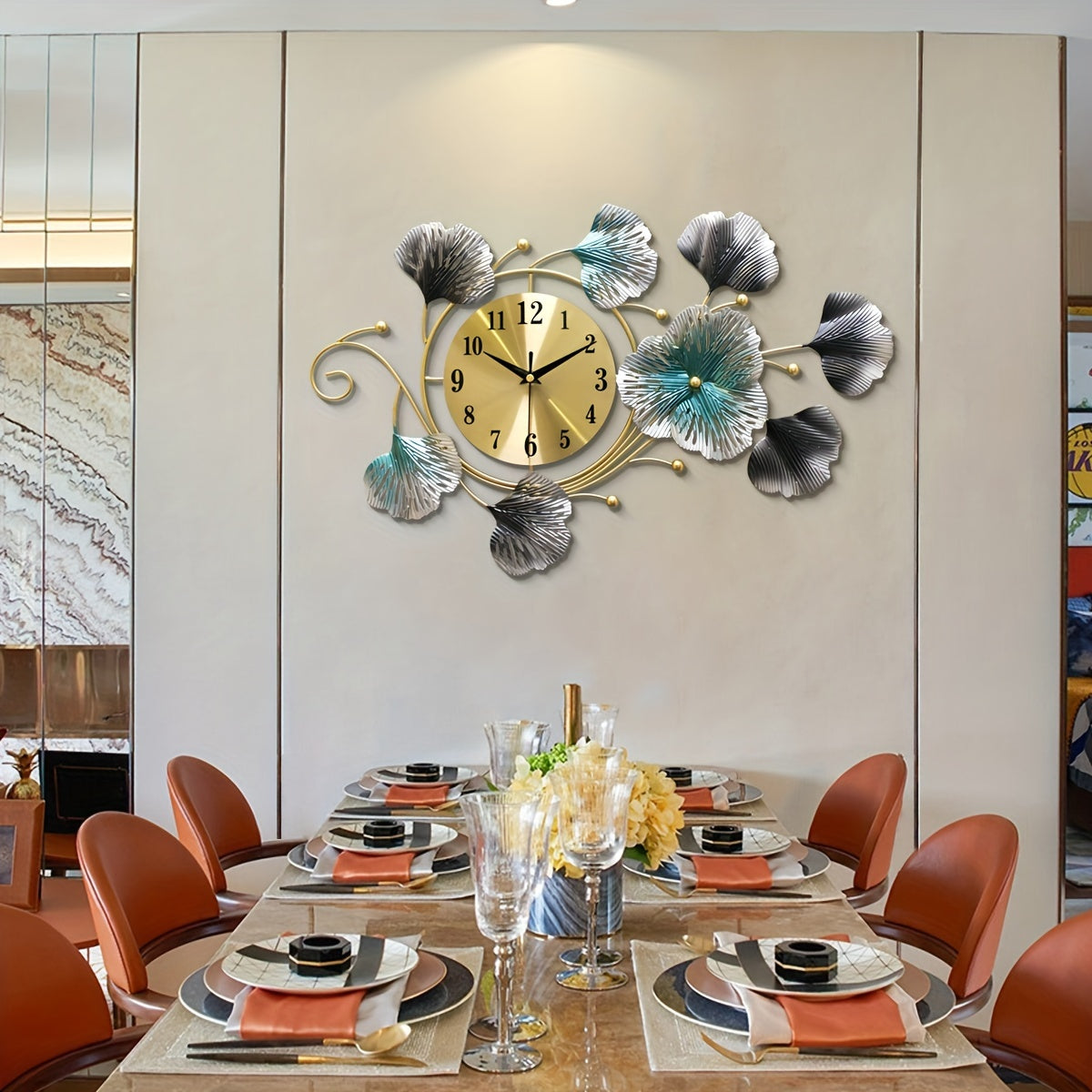 Reloj de Pared Metálico con Forma de Hoja - Mecanismo Silencioso, Batería AA, Diseño Moderno Minimalista