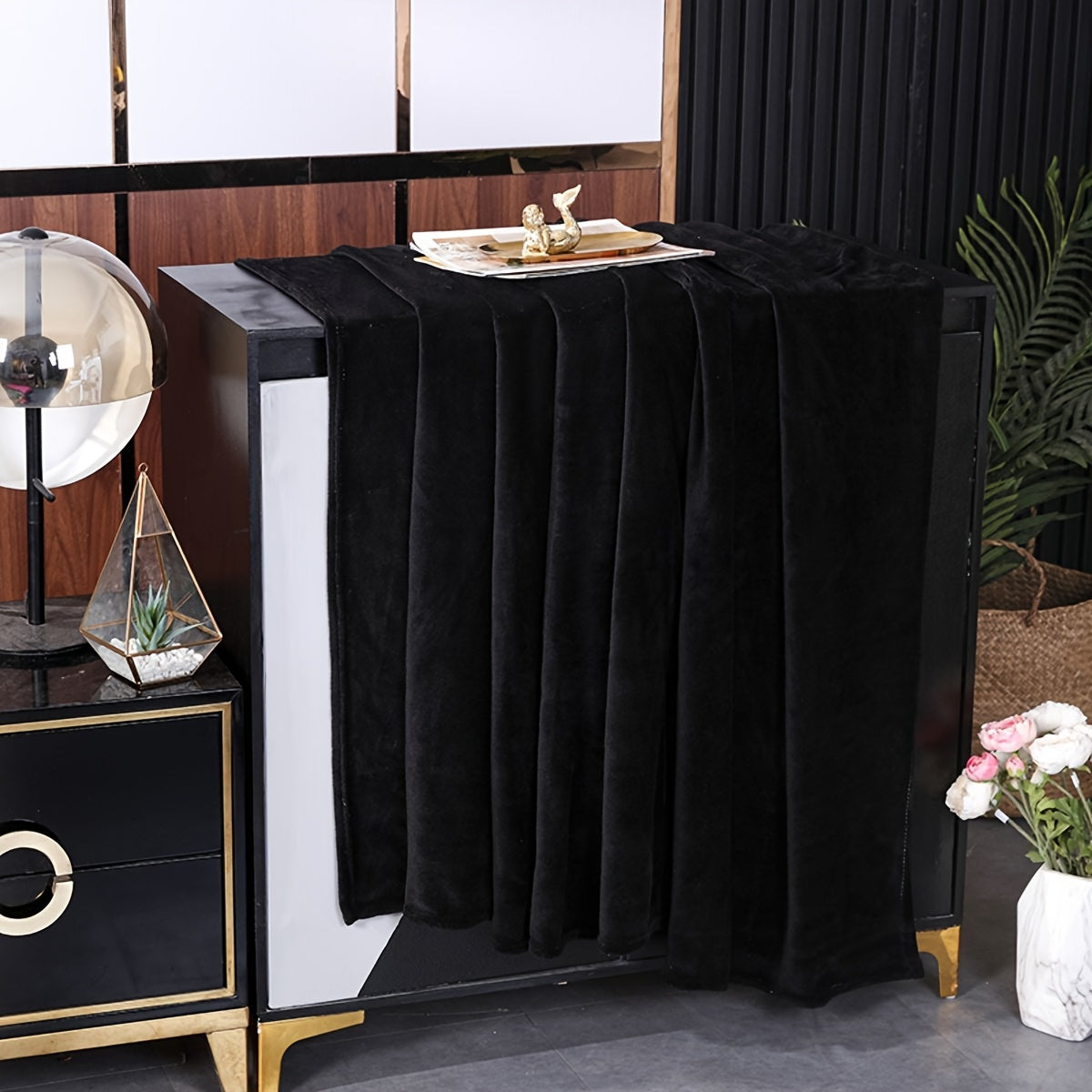 Luxe Effen Flanellen Fleece Deken - Hedendaags Stijl, Zacht en Comfortabel voor Bed en Interieur