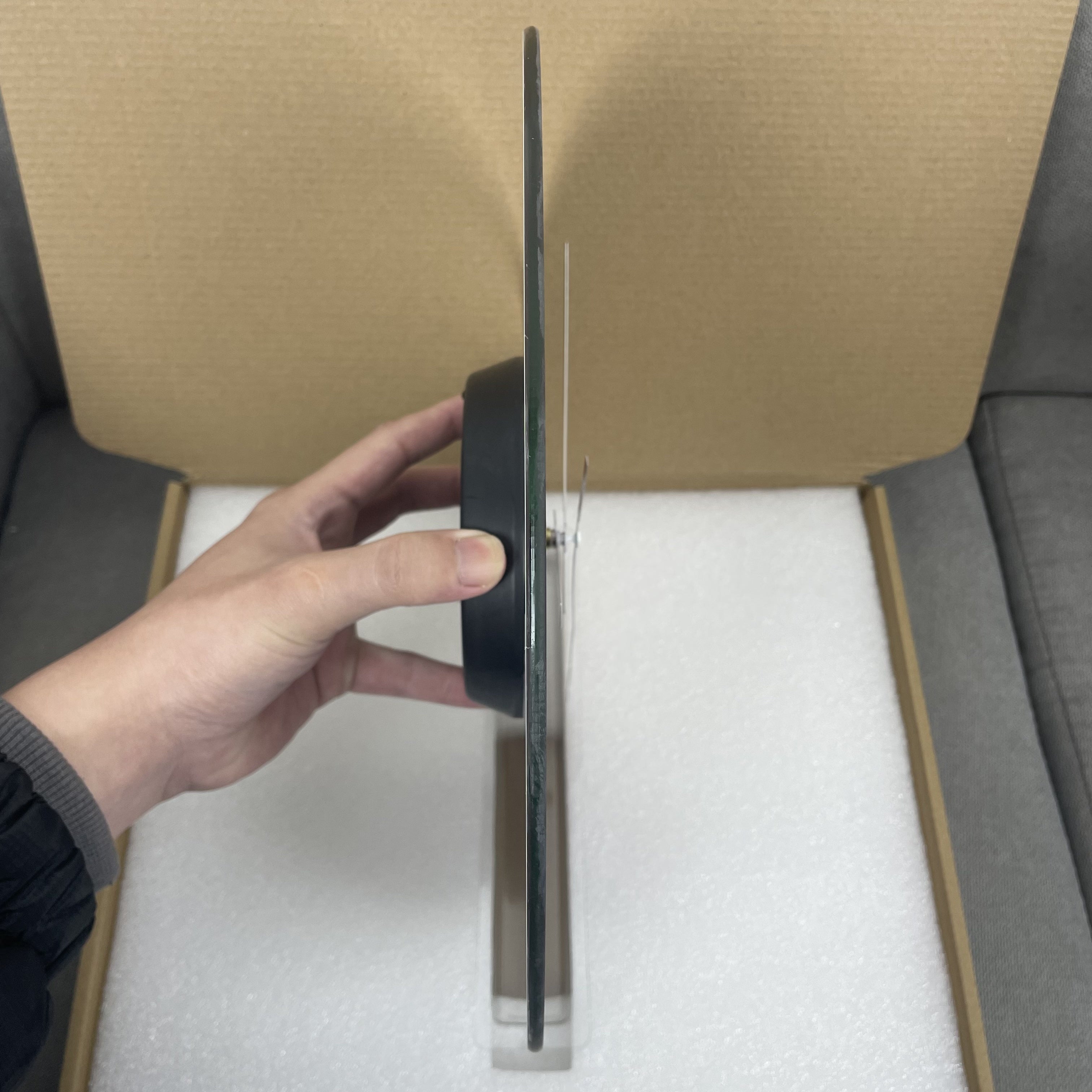 CosmicLight - Reloj de pared redondo silencioso con diseño de planeta