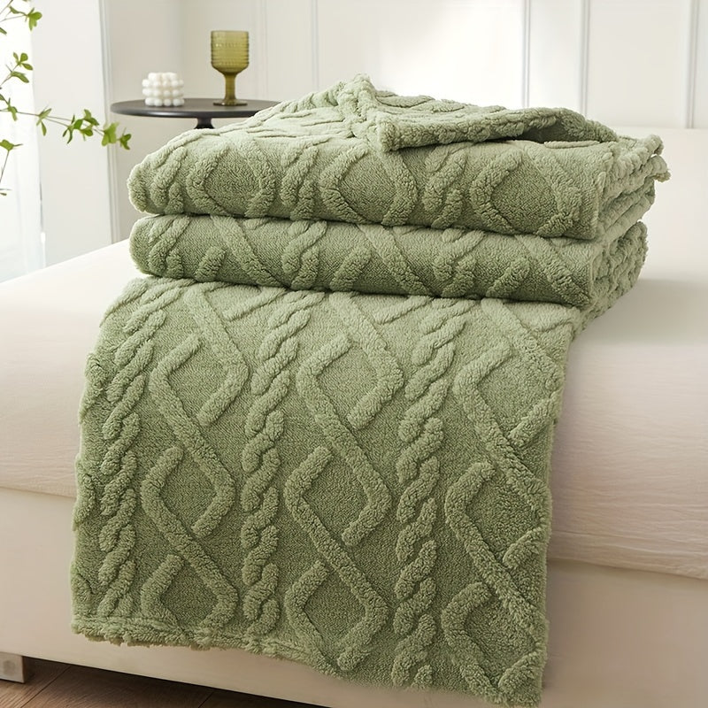 Lamb Fleece Blanket - Soft Warm Multifunctional Flannel Blanket for Bed, Couch, and Travel
