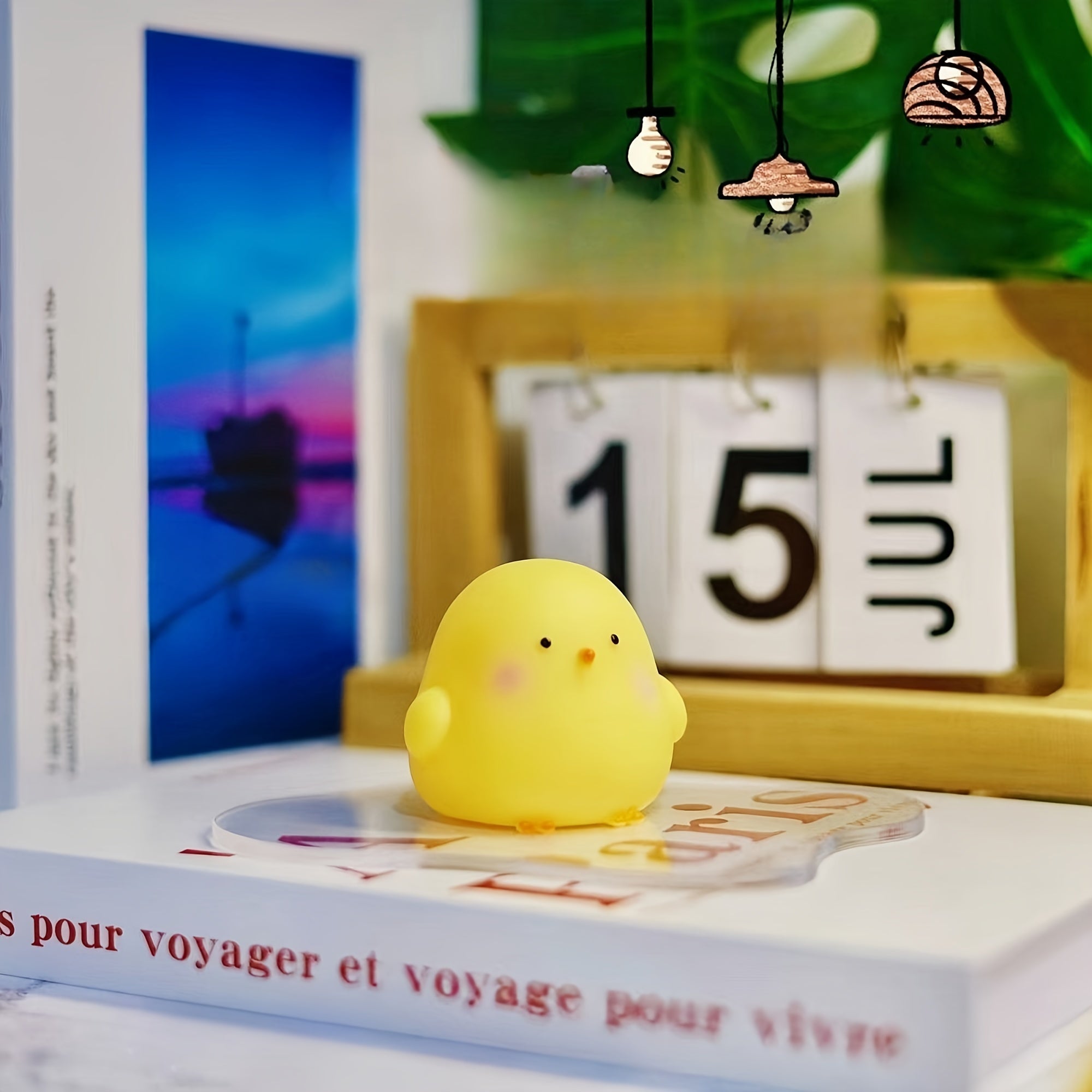 LumiKuiken - Lámpara de mesa LED encantadora con luz amigable para los ojos