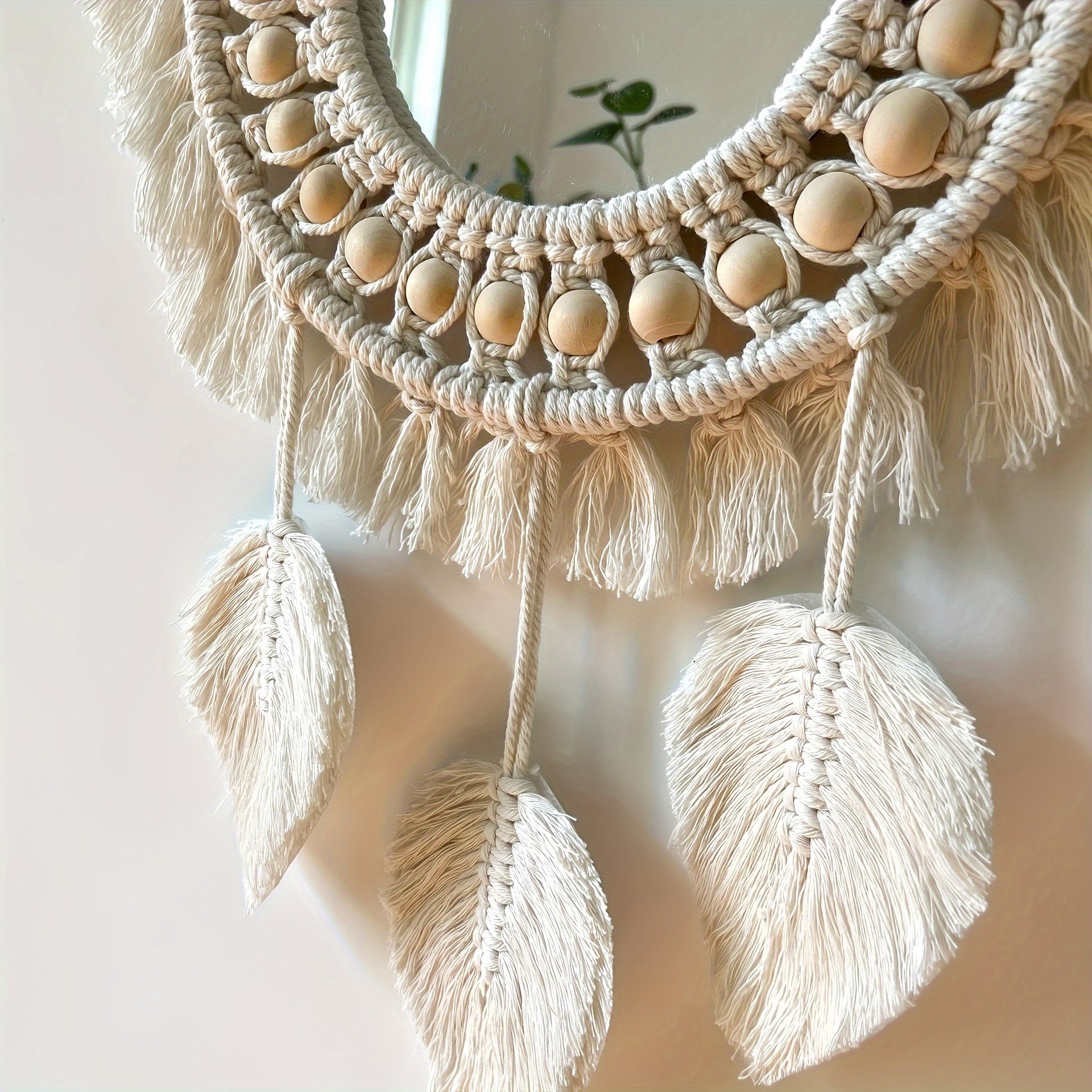 Boho Chic Handgeweven Rattan Wandspiegels met Bladkwastjes – Frameloos en Gepolijste Afwerking