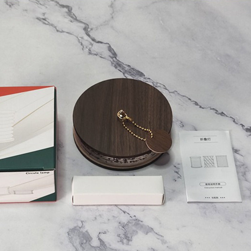 LumiLantern – Opvouwbare LED Lantaarn met Compact Design, Draagbare Decoratieve Lamp