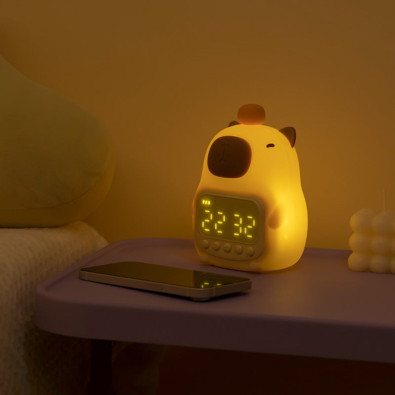 CapyGlow – Lámpara nocturna LED con despertador de capibara para niños
