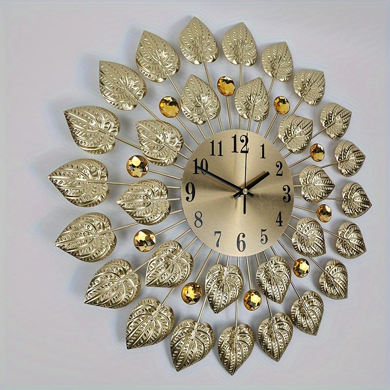 Moderne Stille Wandklok met Gouden Bladdesign – Metaal, Ronde Klok, AA Batterij, Niet-Tikkend voor Woonkamer en Eetkamer