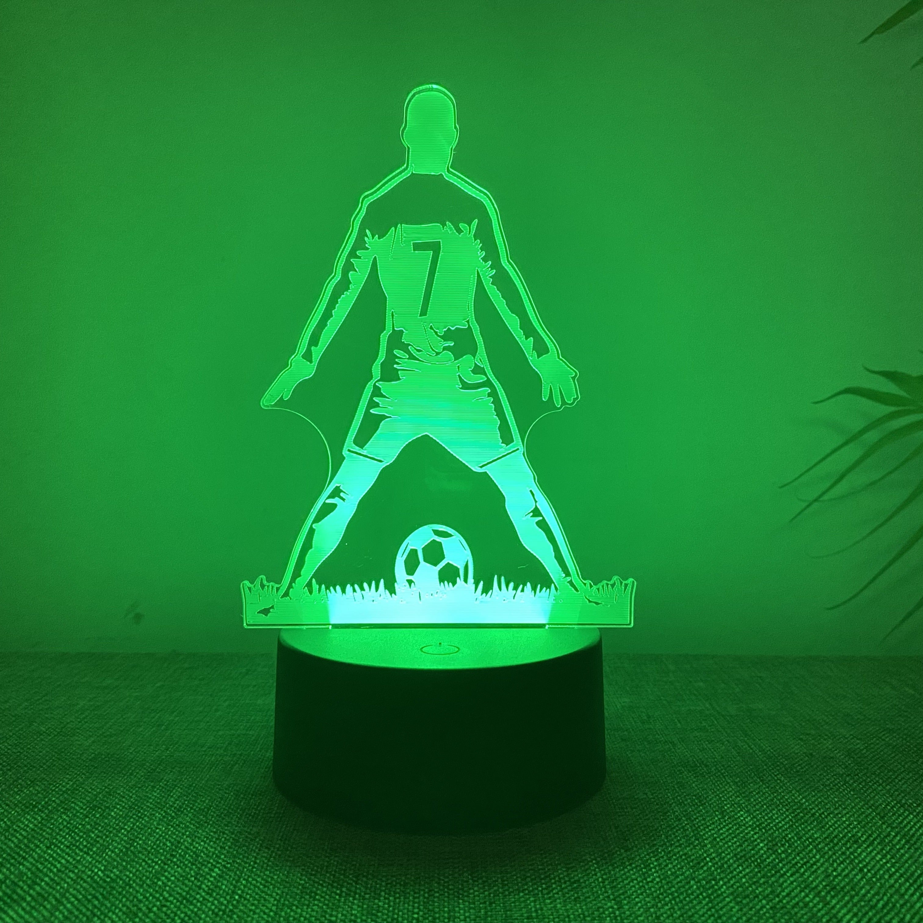 SportGlow - Candeeiro Noturno LED 3D Jogador de Futebol com Mudança de Cor
