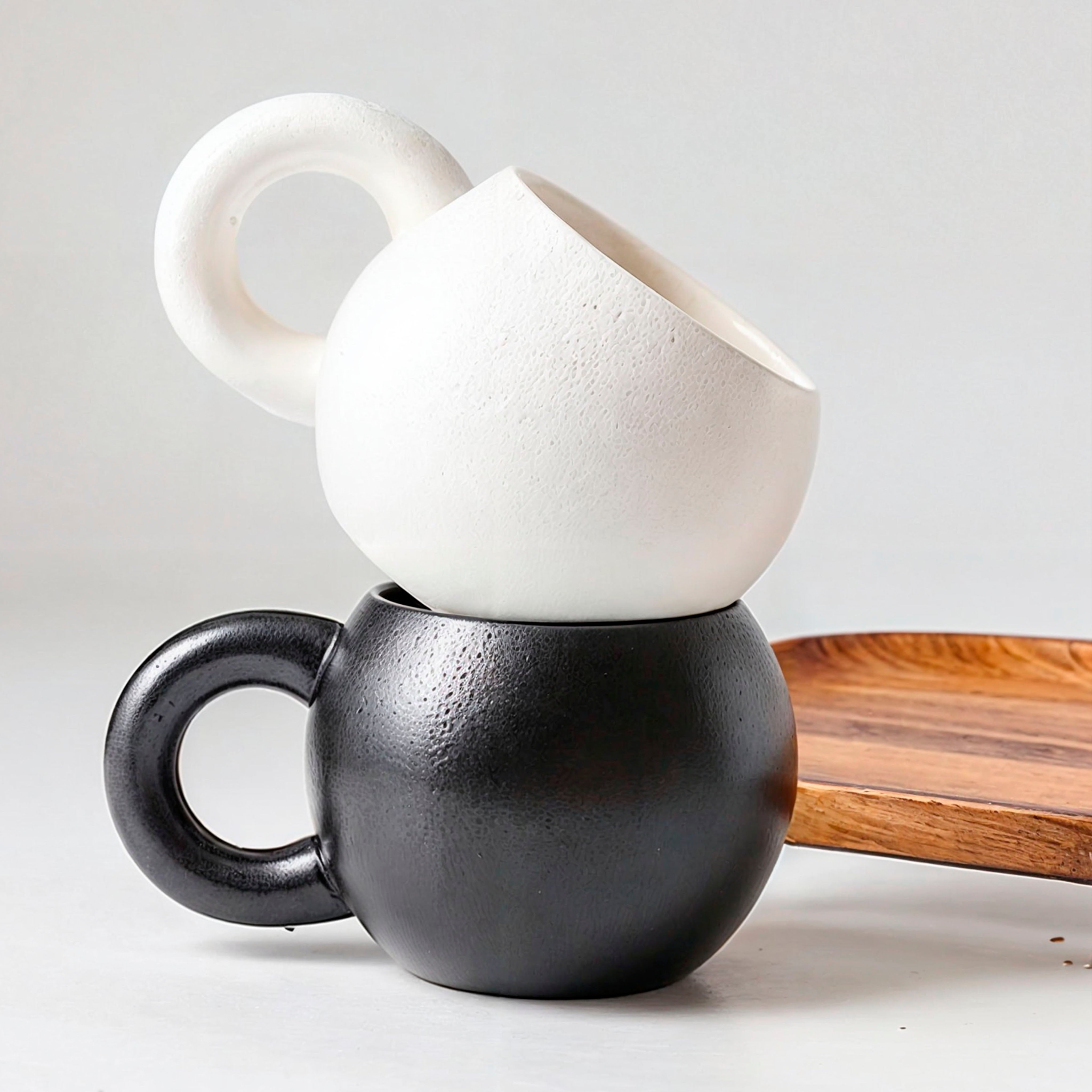 Tazza in porcellana fatta a mano