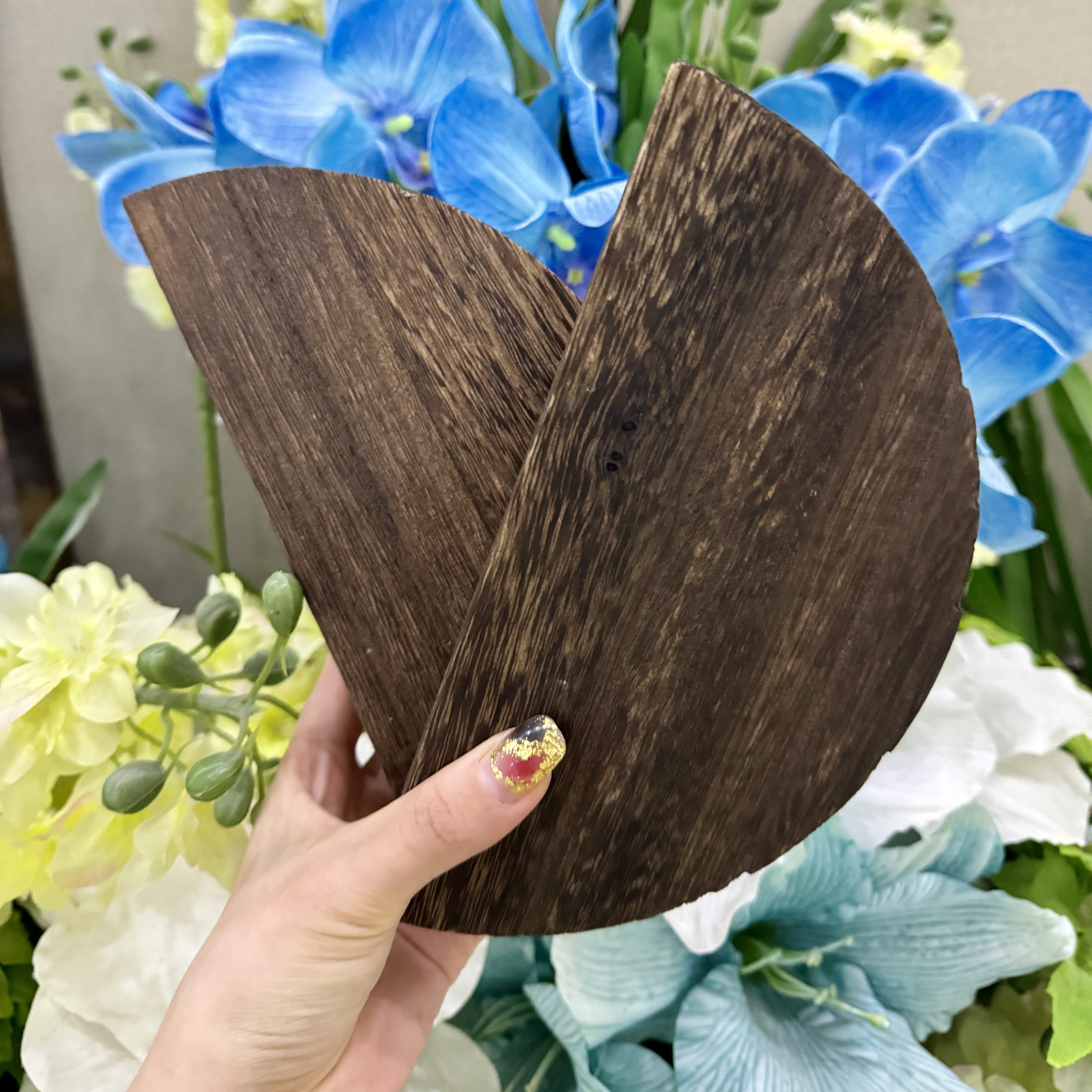 WoodArc - Set of 2 Half-Round Wooden Floating Shelves for Wall Decoration and Storage