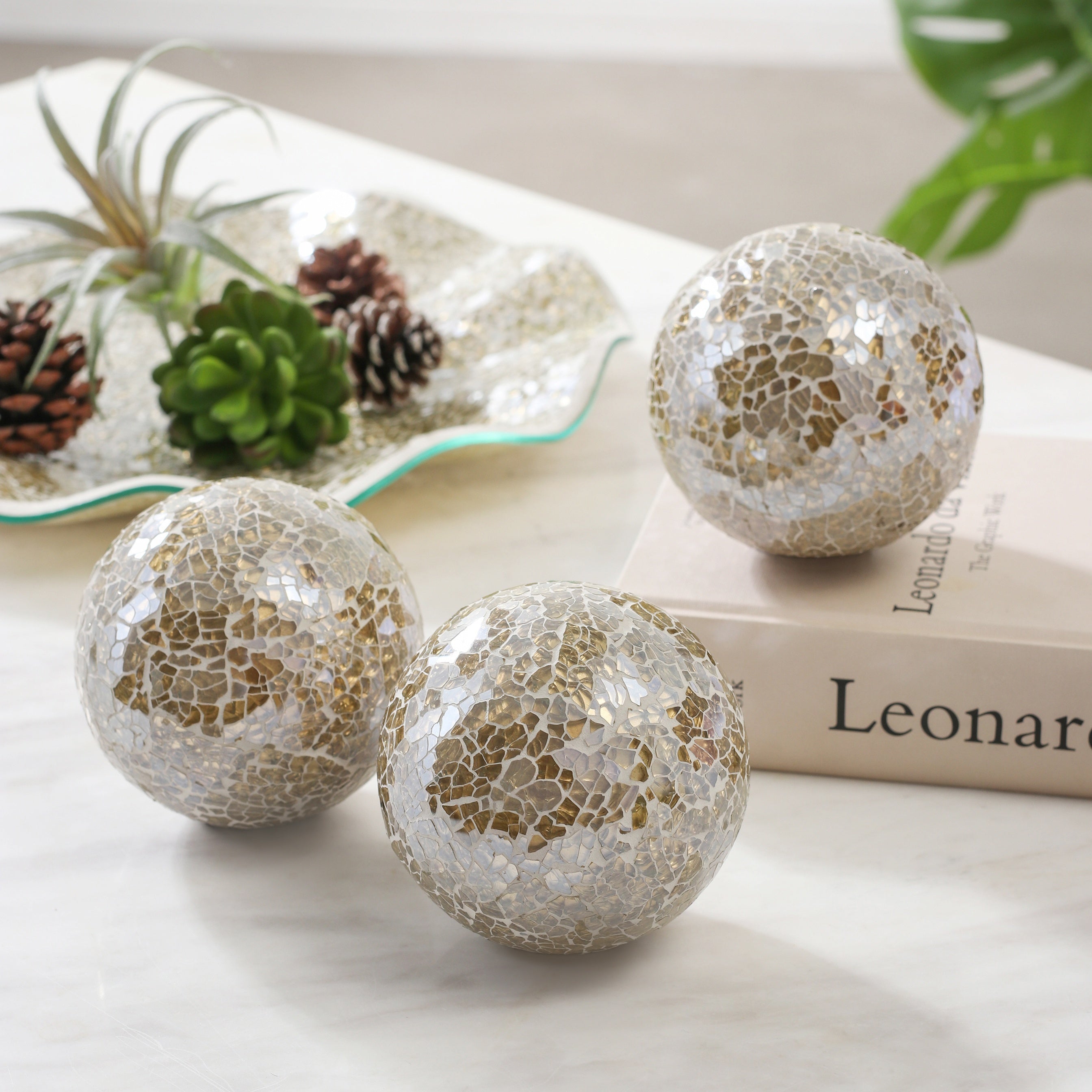 MosaicServe - Set di 4 Piatti Decorativi in Vetro a Mosaico