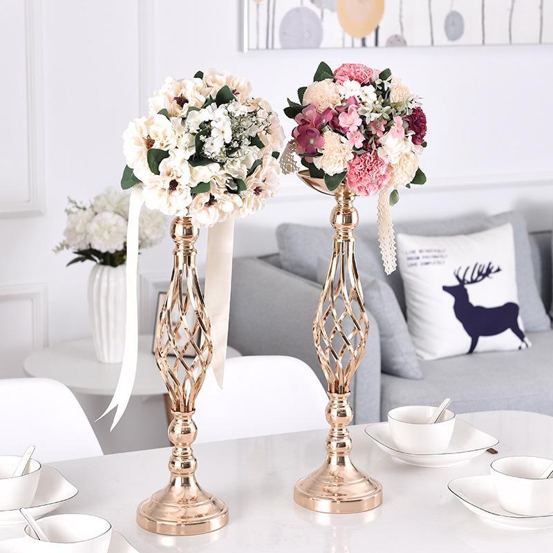 Candelabro metálico dorado de 2 piezas para mesa