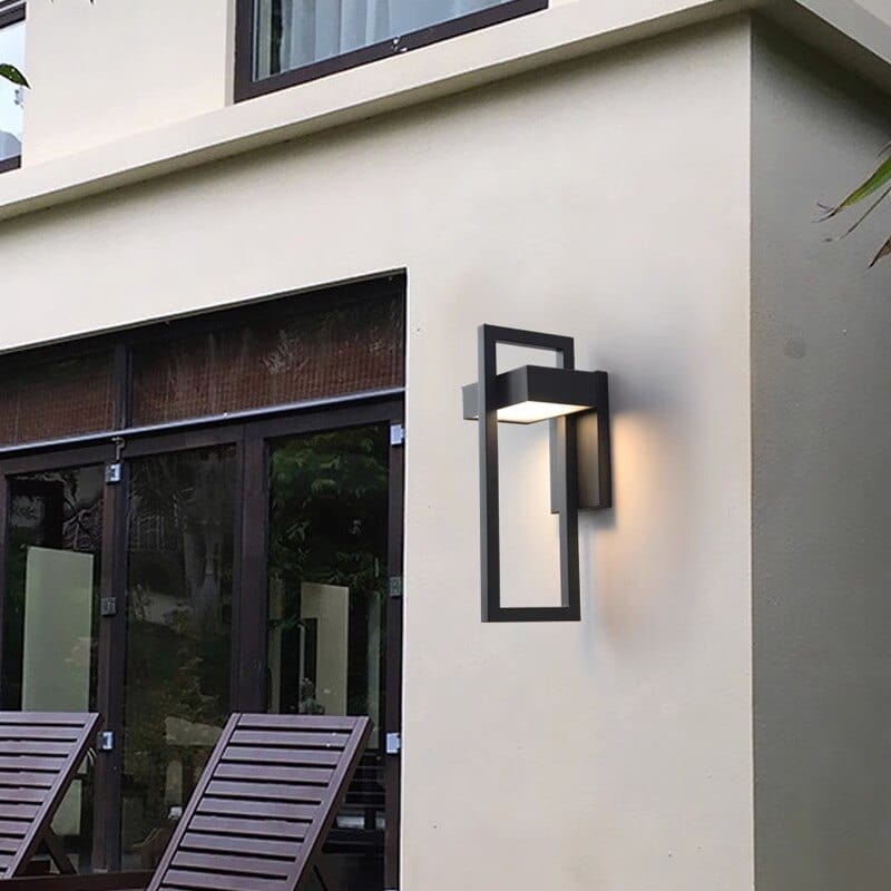 Twilight Dex Outdoor Wall Lamp