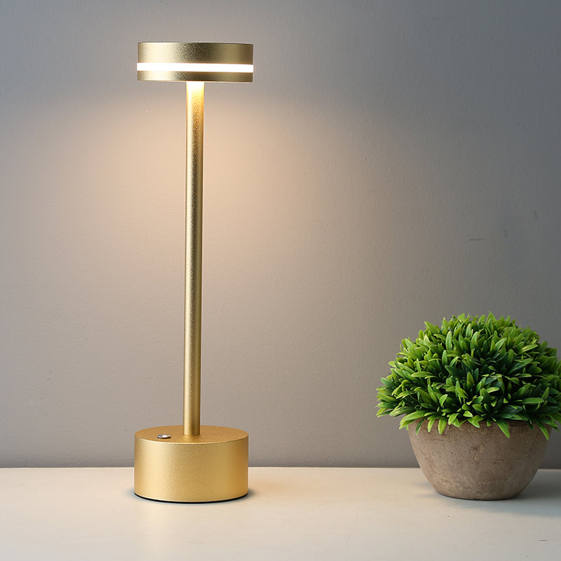 LuxeLight - Wireless Table Lamp