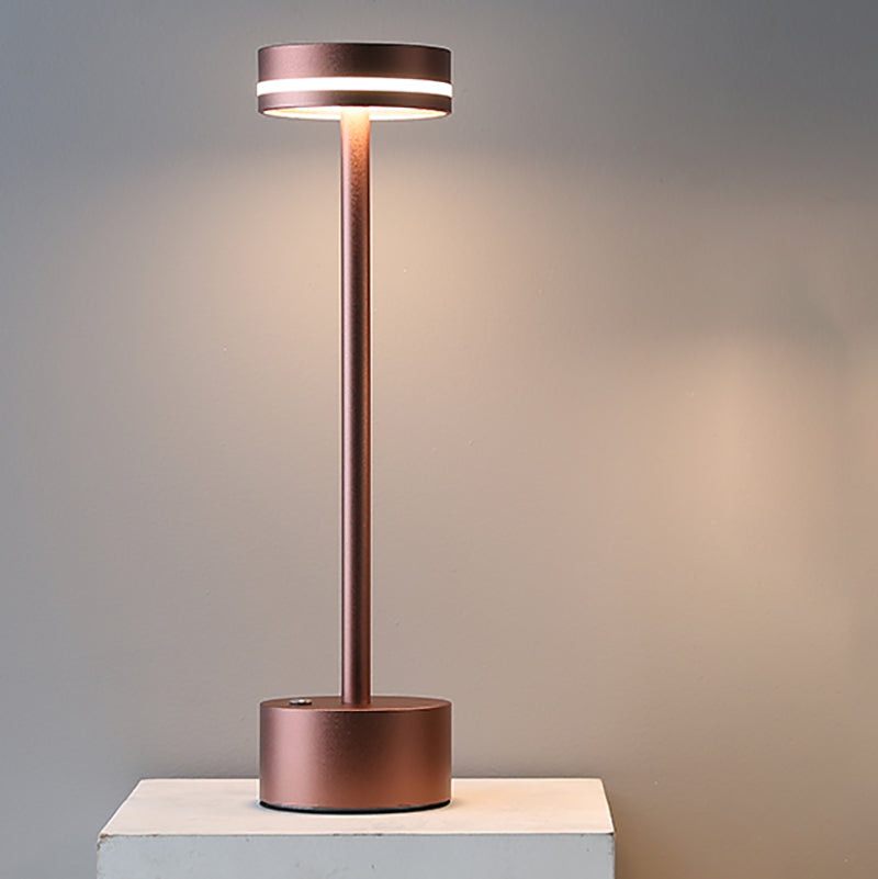 LuxeLight - Wireless Table Lamp