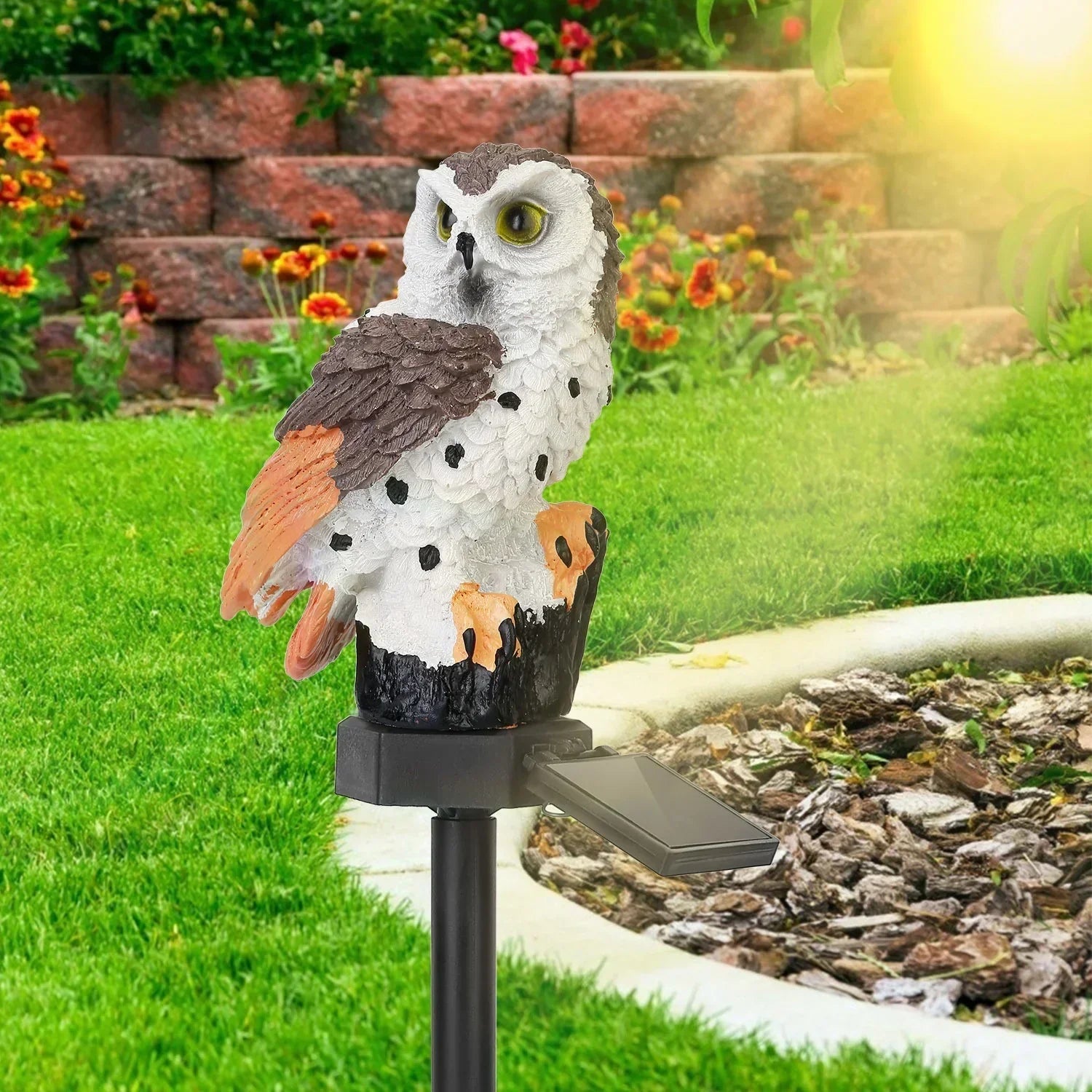 SolarOwl - LED Garden Lamp on Solar Energy with Owl Design – Decorative Outdoor Lighting