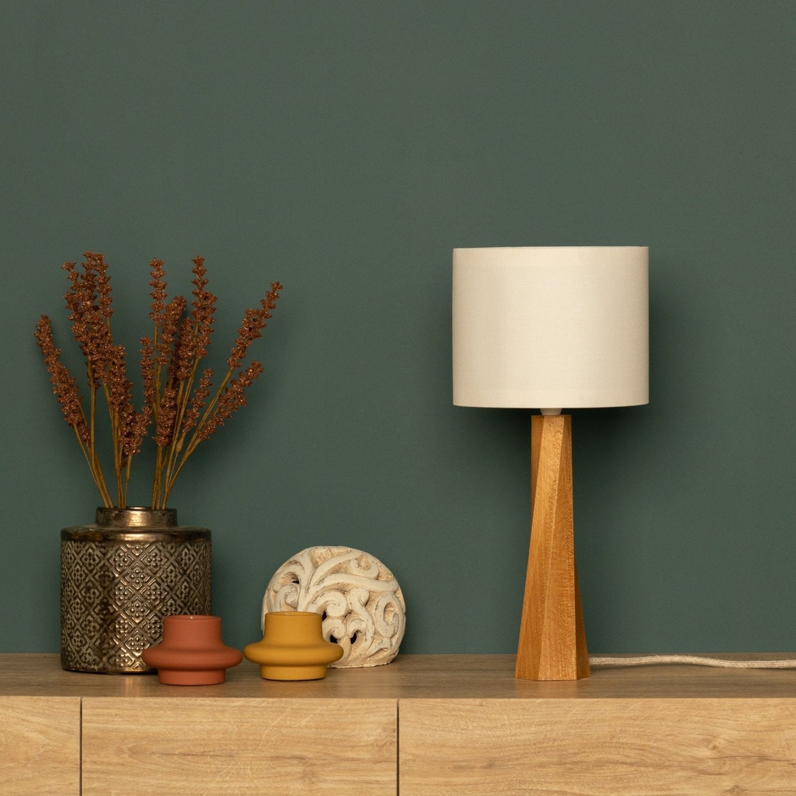 LumiWood - Lámpara de Mesa Moderna de Madera con Pantalla de Tela | Diseño Escandinavo