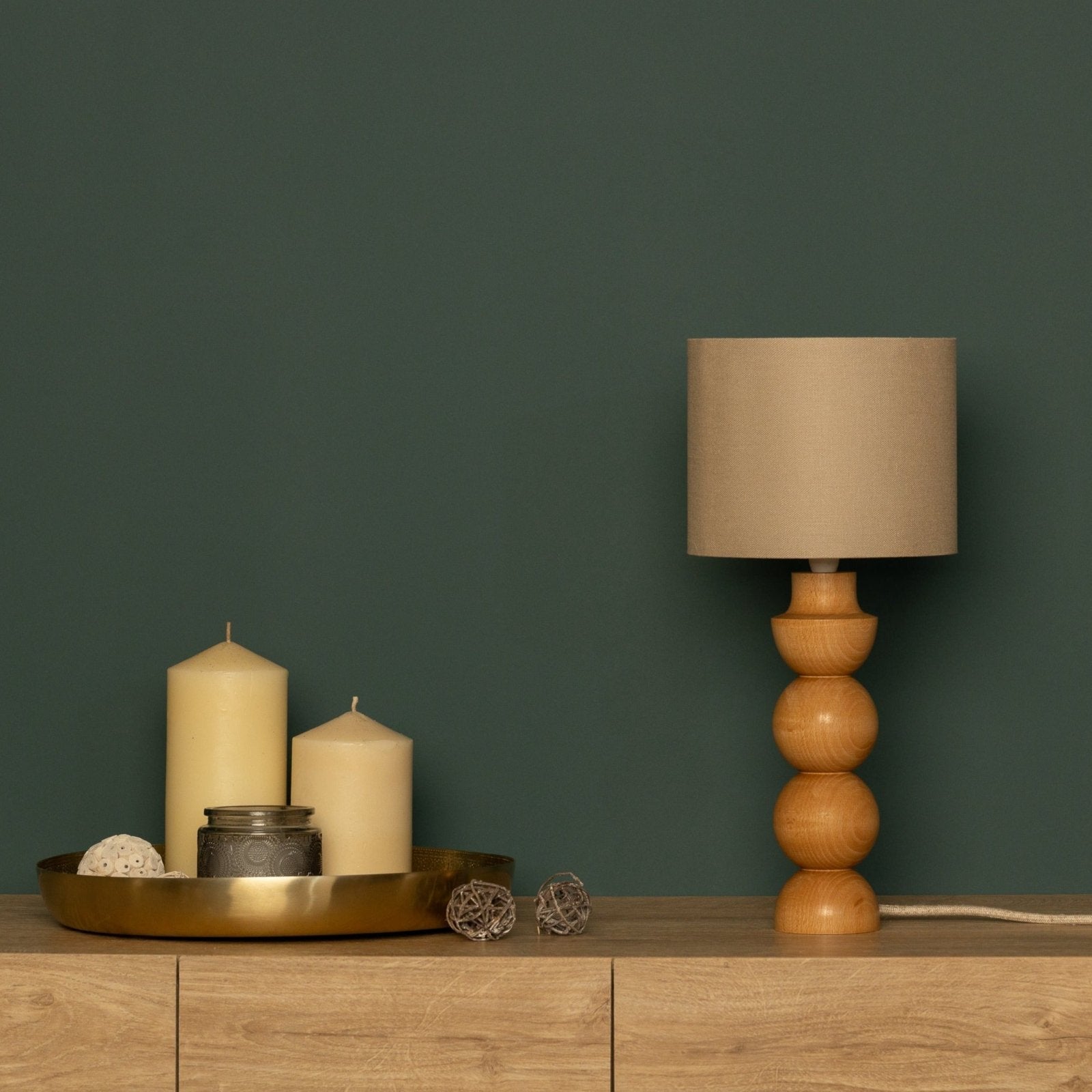 LumiWood – Houten Tafellamp met Stoffen Kap, Scandinavisch Nachttafellampje