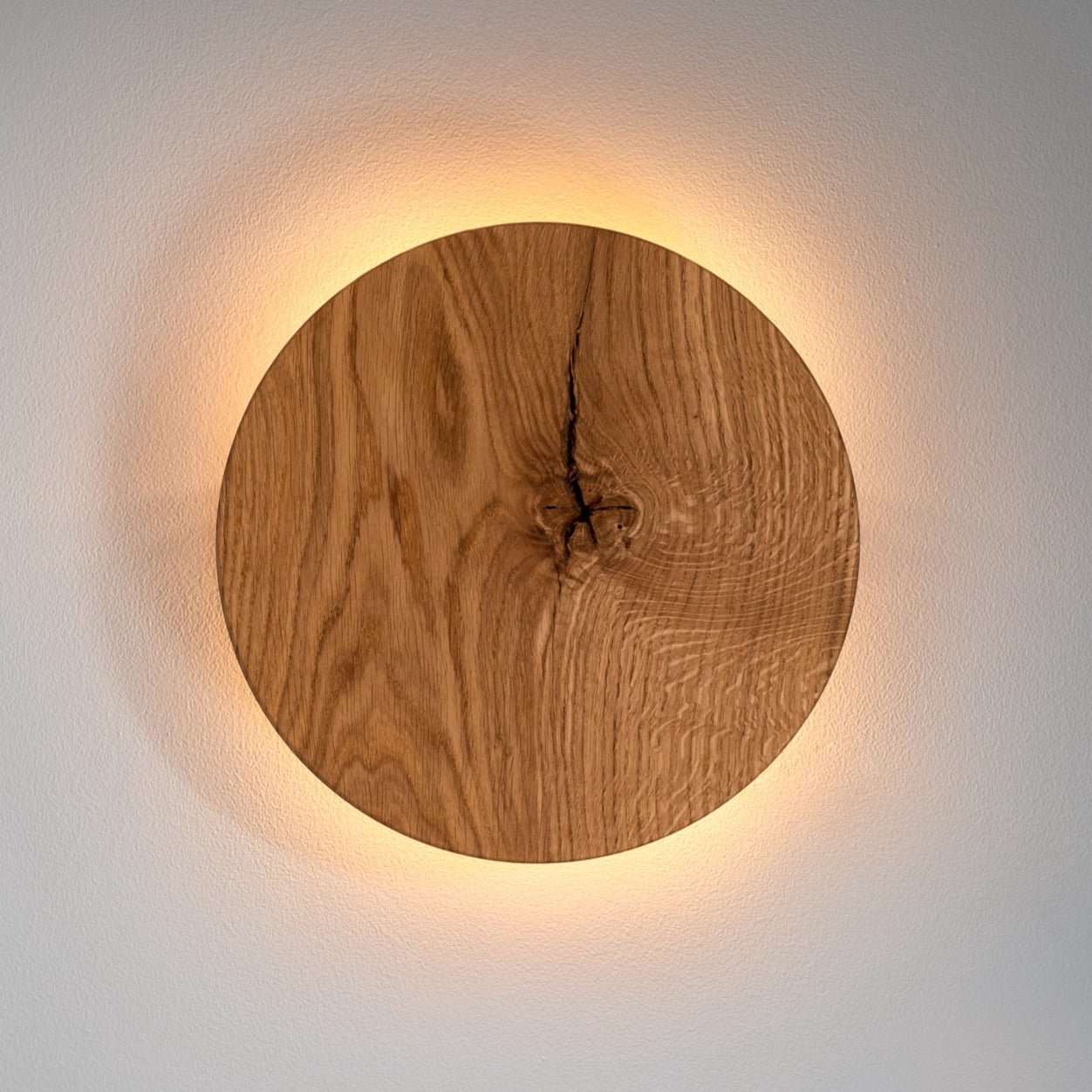 HoutGlow - Ronde LED Wandlamp van Eikenhout met Indirect Licht