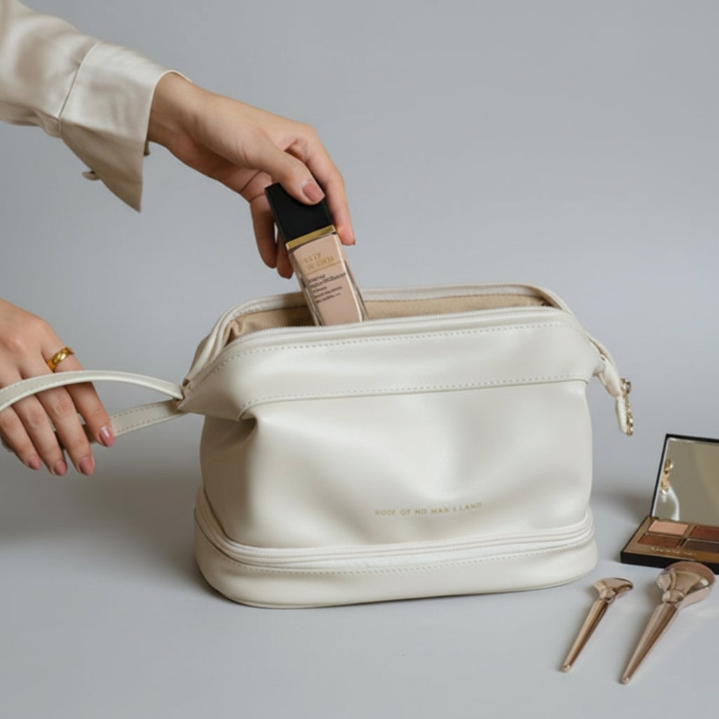 Large-capacity Travel Cosmetic Bag - Image 15