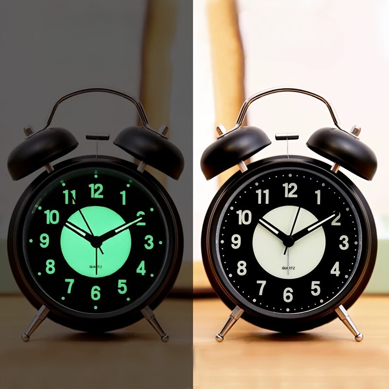 GlowClock - Stille Lichtgevende Wekker van Metaal
