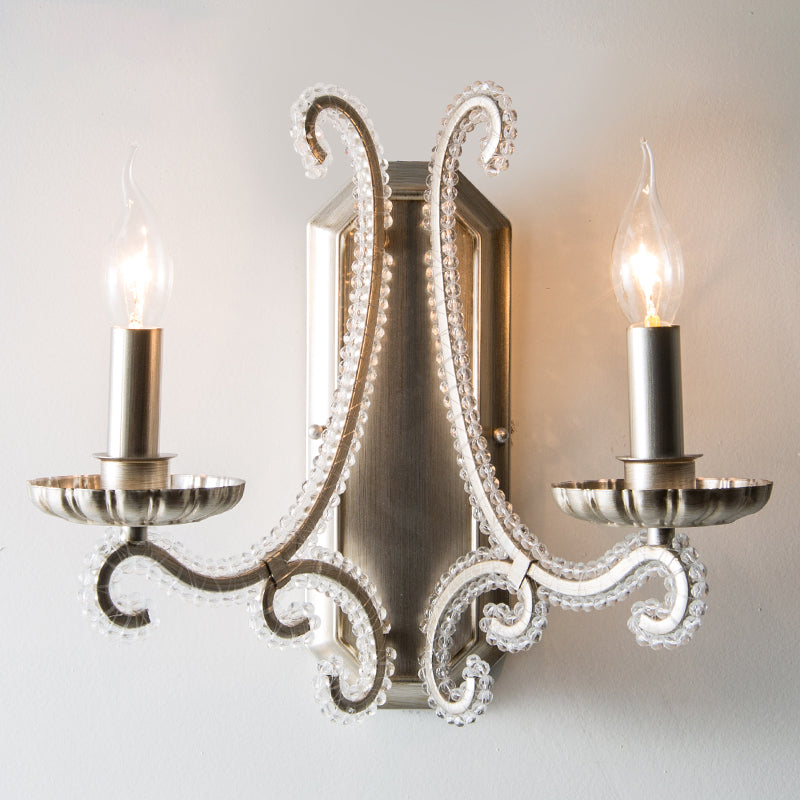 CrystalElegance - Candelabro de Pared de Plata con Cuentas de Cristal para Pasillo