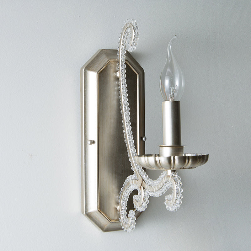 CrystalElegance - Candelabro de Pared de Plata con Cuentas de Cristal para Pasillo