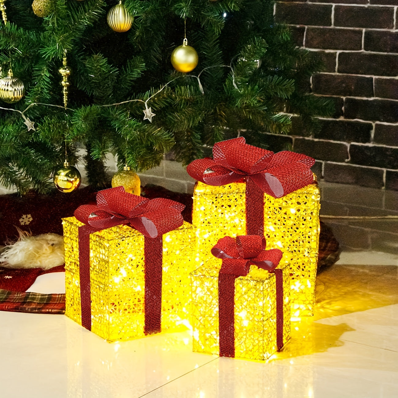 GlowGifts - Set van 3 Verlichte Kerstcadeaudozen met Strikken