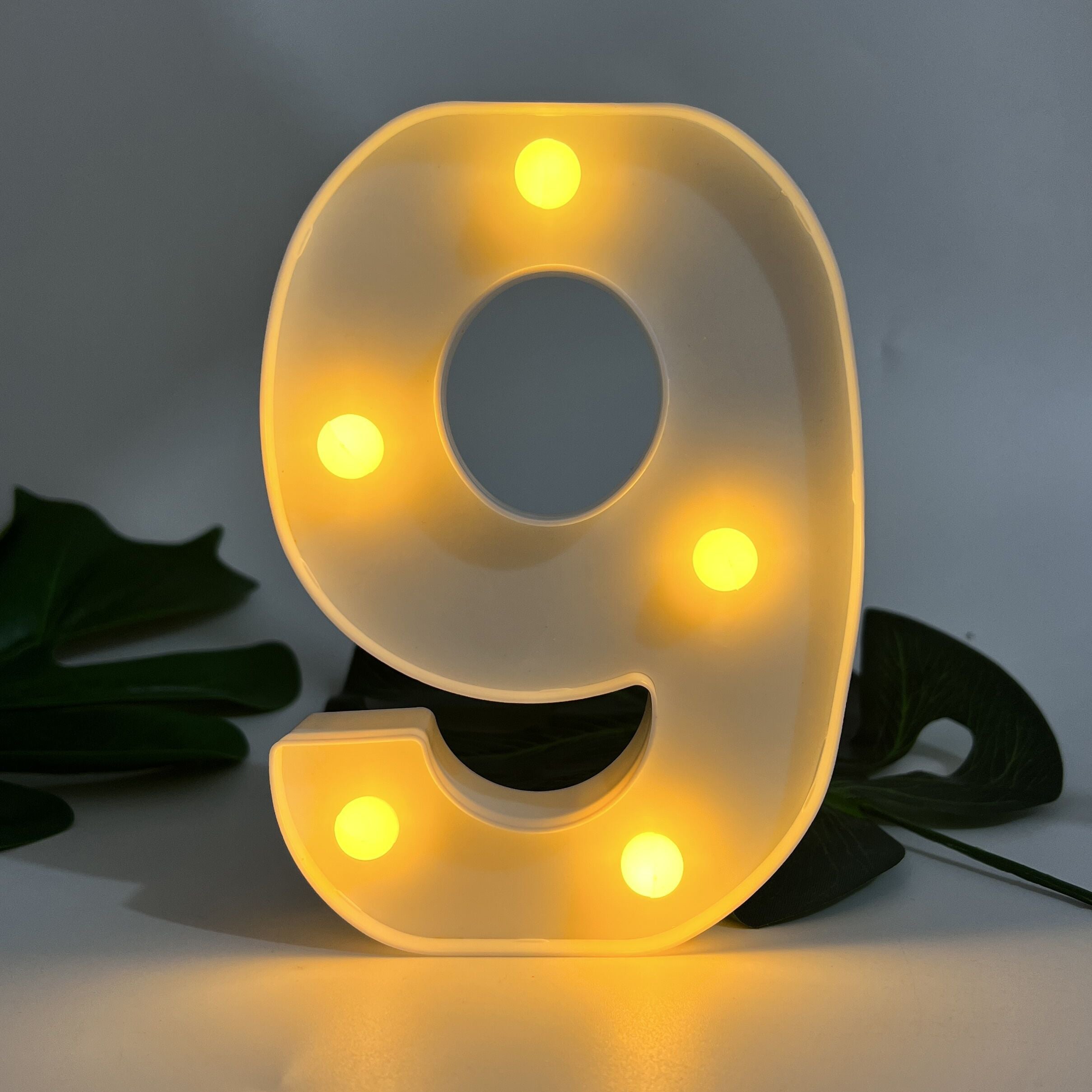 AlphaGlow - LED Decoratieve Letterlamp met Batterijvoeding
