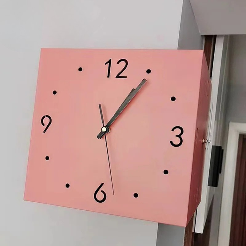 DualEdge - Moderne Wandklok met Schaalverdeling en Stille Werking