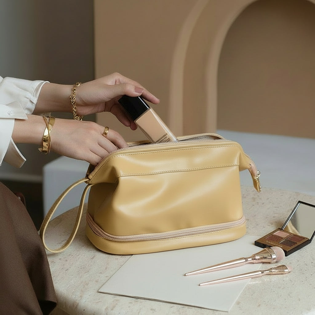 Large-capacity Travel Cosmetic Bag - Image 17