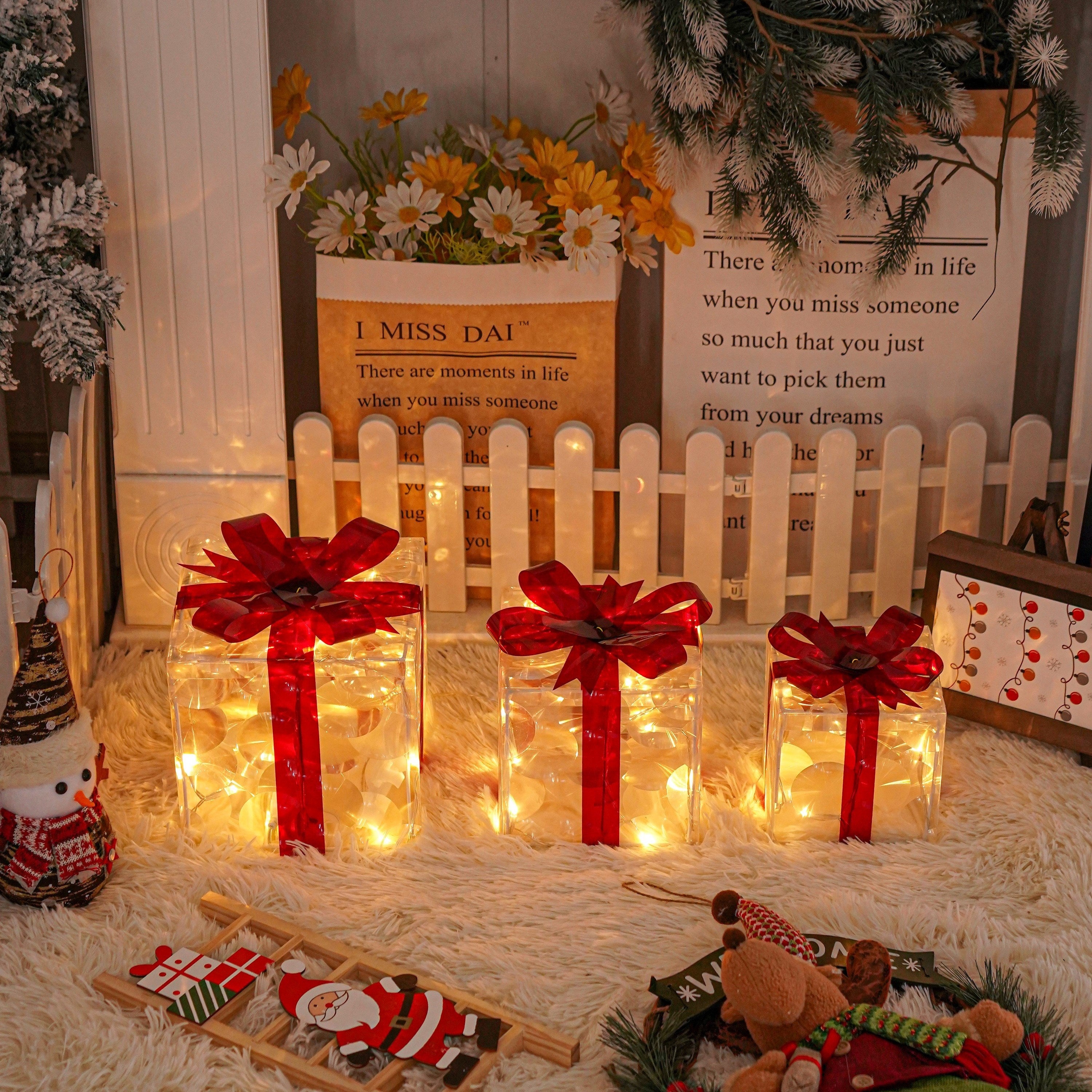 CadeauLicht - Set van 3 Verlichte Kerstcadeaudozen met Rode Strik