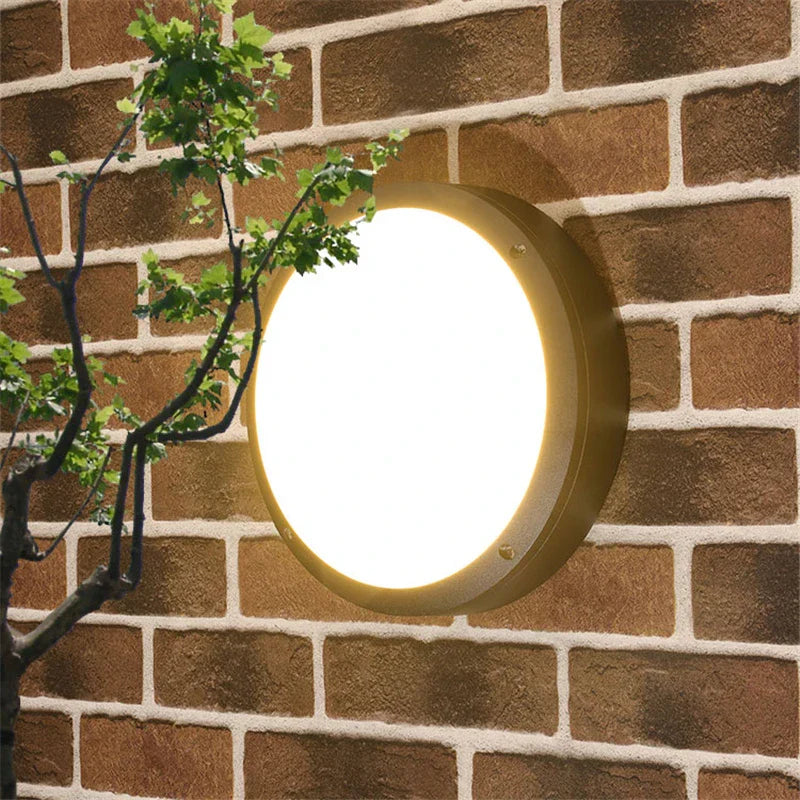 LumiRond - Weatherproof LED Wall Lamp for Outdoors – Modern Outdoor Lighting