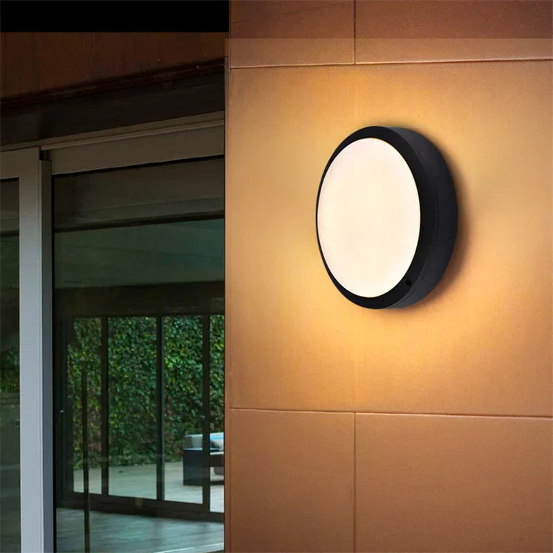 RadiantGlow - LED Outdoor Wall Lamp