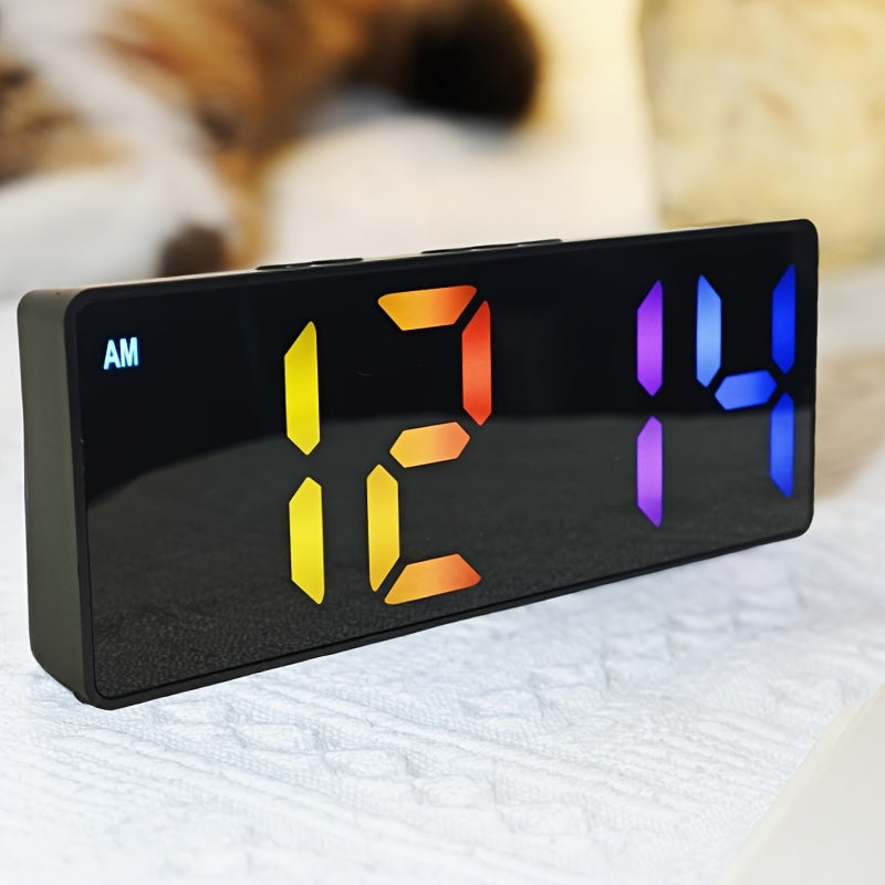 DigiTime - Moderne LED Wekker met Datumweergave en Instelbare Helderheid