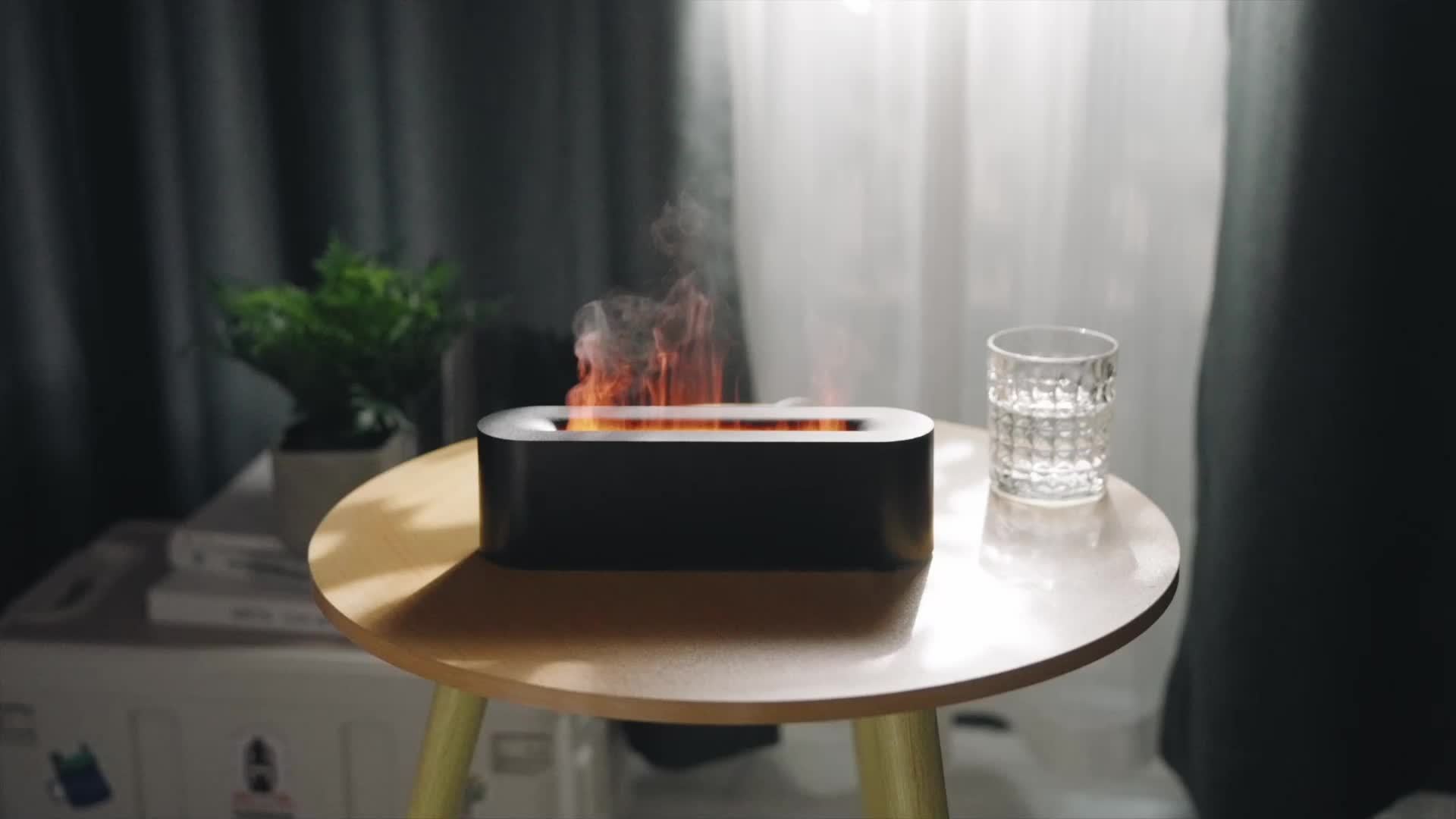 FlameGlow - USB Aromalamp met Vlam Effect en RGB Verlichting