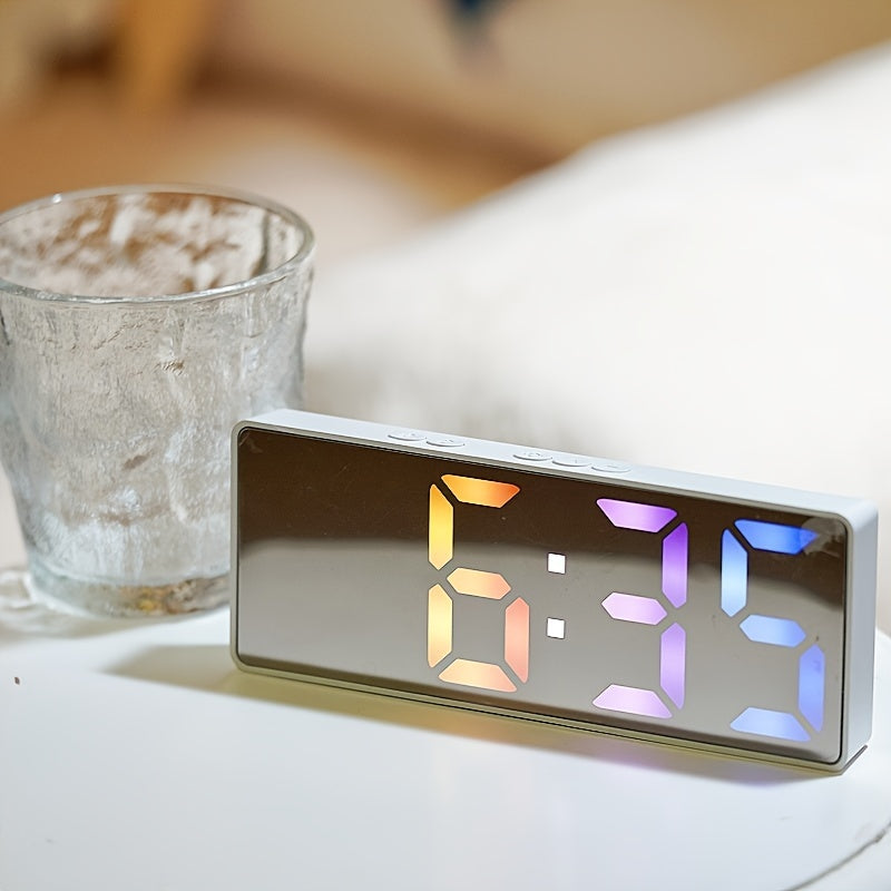 BrightTime - Multifunctionele LED Wekker met Datumweergave