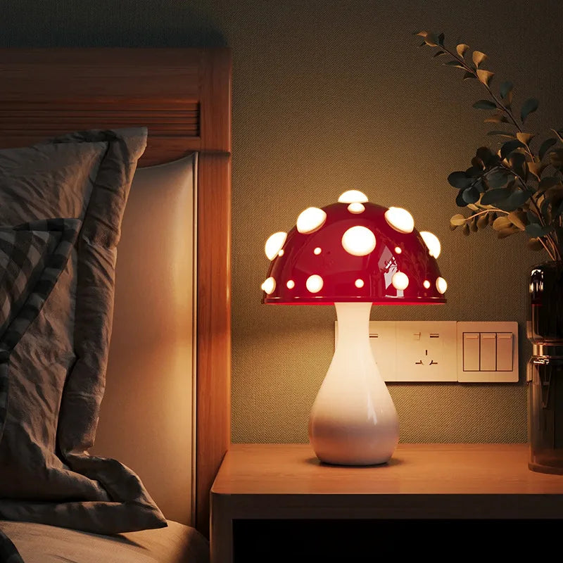 GlowMush - Retro LED Tafellamp in Paddenstoelontwerp
