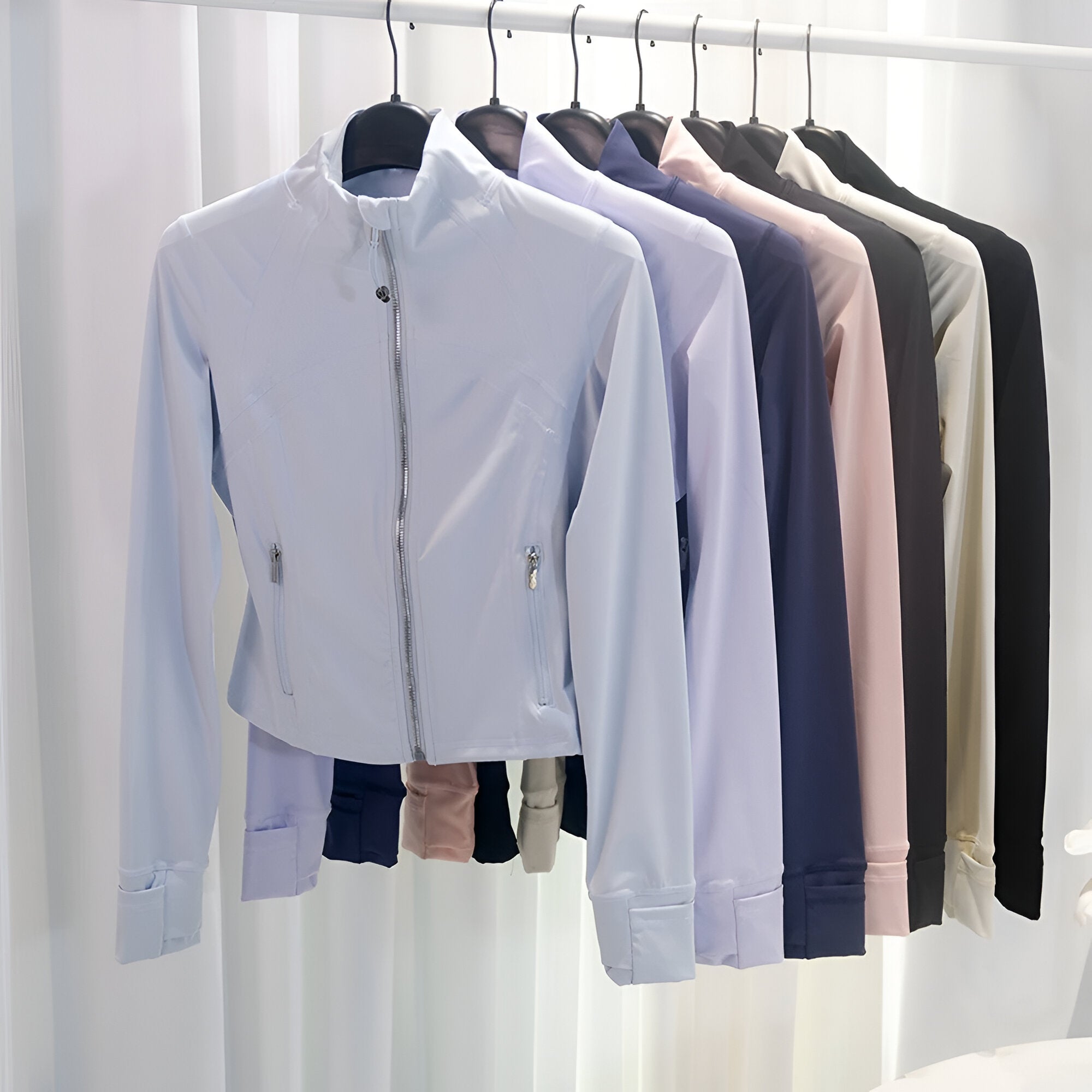 Casaco Desportivo Feminino Gola Curta com Fecho de Correr Ajuste Justo