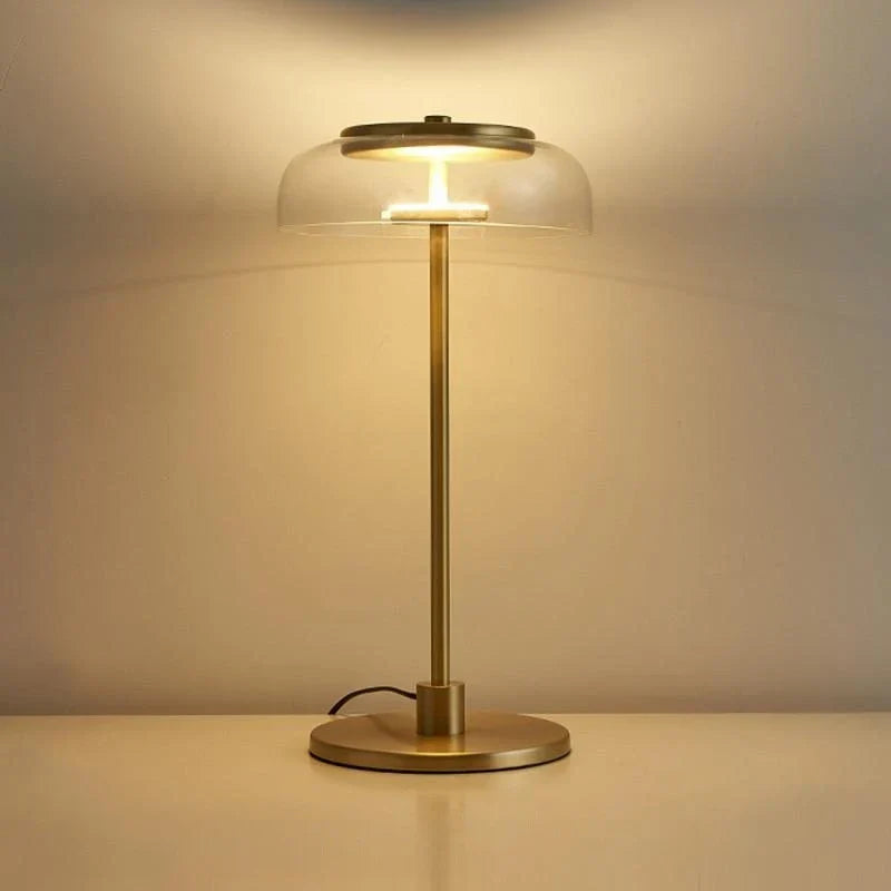 LumiGlow – Postmodern LED Tafellamp met Glazen Kap voor Stijlvolle Verlichting